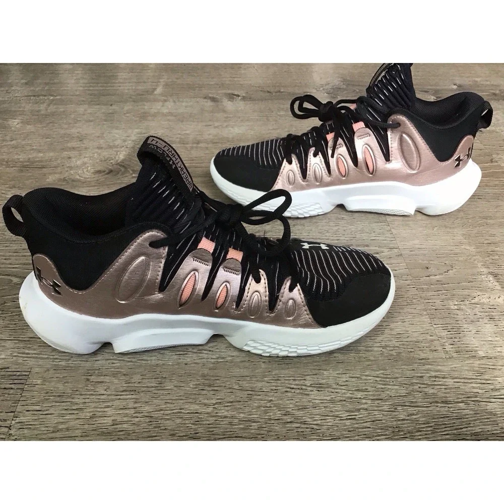 Under Armor Womens Shoes Flow 4 Breakthru Size 8 Black Pink Metallic 3026641-00